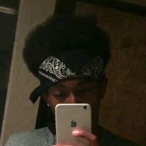 Meet your Posher, Elijah